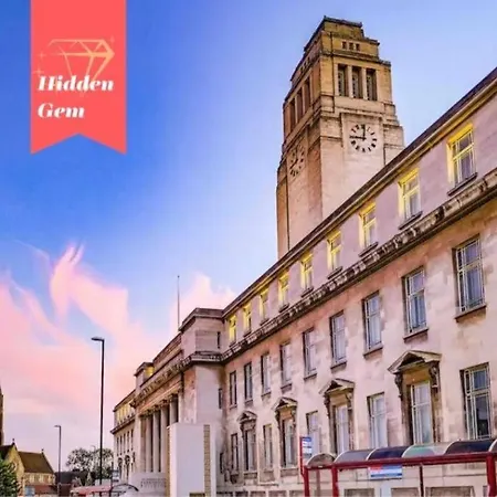 Sleeps 3 - Centre - Free Wifi * Leeds (West Yorkshire)