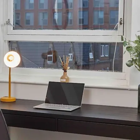 Sleeps 3 - Centre - Free Wifi Apartment Leeds (West Yorkshire)